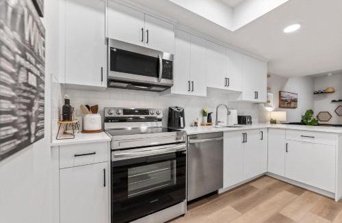 Southeast Calgary House | Dont Overpay-2Bd 1 Bath -Calm Family Place