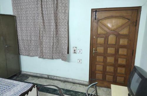 Moradabad Bed & Breakfast | Doon Home Stays
