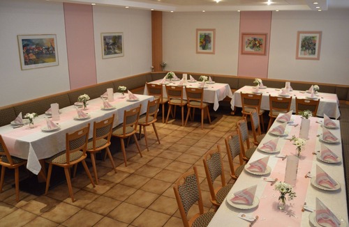 Obertrubach House | Doppelzimmer mit Balkon - Gasthof-pension Fränkische Schweiz Obertrubach