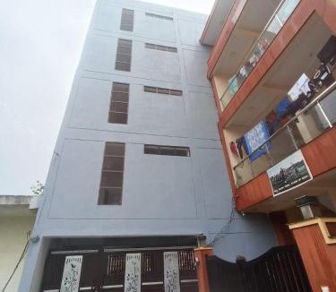 Bullawala Hostel | Dorm Hub