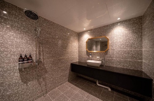 Dongcheon-dong Hotel | Dort B