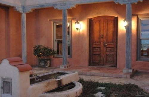 Alpine House | Dos Corazones: Exquisite Southwestern Adobe Home