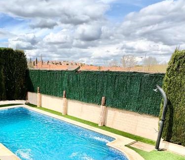 Cobisa House | Dos Olivas