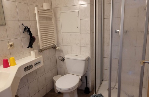 Parow House | Double/2-bed room 01 Ground floor - Guesthouse Am Schloss