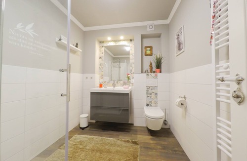 Dersdorf Apartment | Double apartment Union near Cologne Messe Bonn Phantasialand
