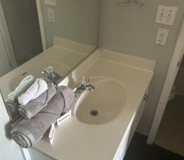 Amarillo Apartment | Double Bed Hotel Room 112