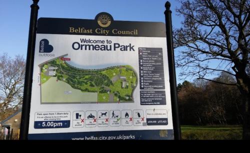 Queens Quarter House | Double bedroom on the Ormeau Road