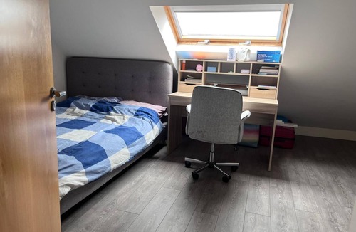 Saggart Bed & Breakfast | Double Bedroom with Shared Bathroom Available to RentnOnly female guests allowed