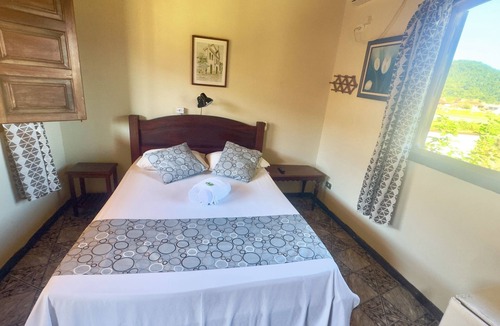 Ilha das Cobras Hotel | Double Suite in the Center of Paraty Close to the bus station and Historic Center