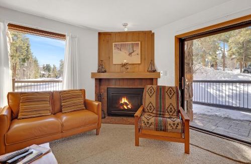 Four O'Clock Apartment | Double Eagle A12 by Ski Country Resorts