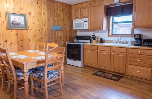 June Lake Resort | Double Eagle Resort & Spa