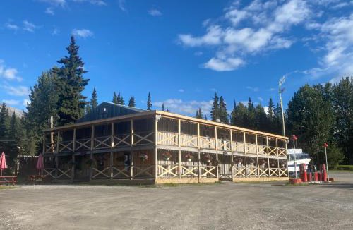 Muncho Lake Hotel | Double G Service