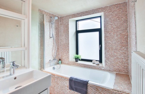 Sauveniere Other | Double Gite 2 Cuisines, 2 Salons, Jardin et Cinéma Privé