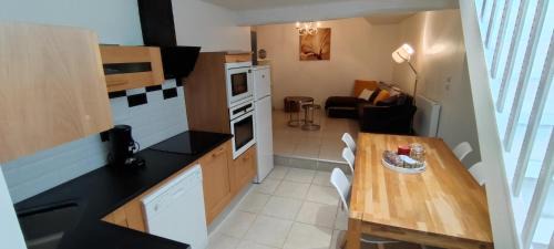 Beaumont-sur-Sarthe House | Double gite, Duplex et Chaleureuse petite maison