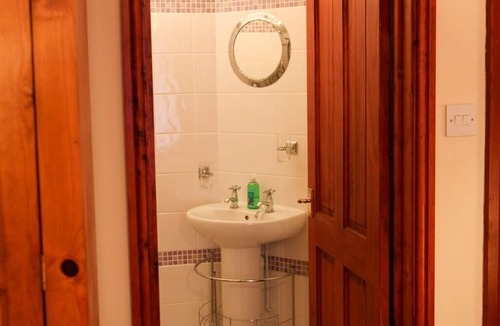 Kenn House | Double or Twin-Private Bathroom