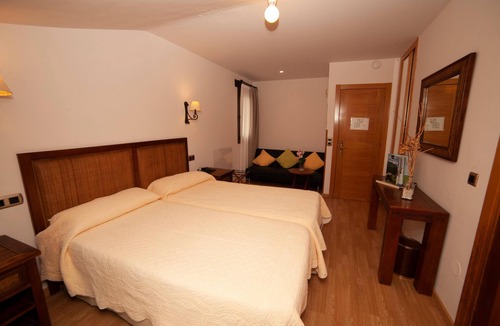 Soto de Cangas Hotel | Double or Twin Room.