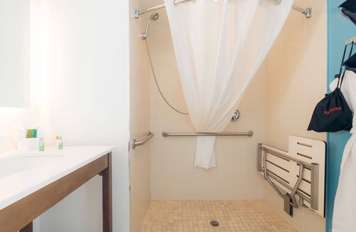 Harbor Hotel | Double Queen Room, The Cove Hotel, Poolside Luxury and Outdoor Fireplace