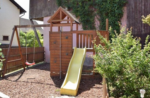 Mernes Apartment | Double room with shower and WC
