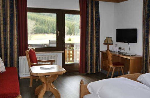 Titisee-Neustadt Hotel | Double room, 1 - 3 persons - Country hotel and restaurant Jostalstüble