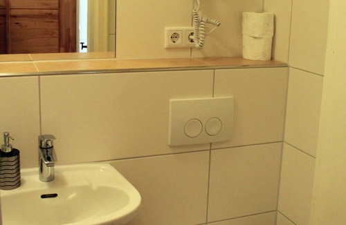 Bad Windsheim Bed & Breakfast | Double room 2 - Pension Pastoriushaus