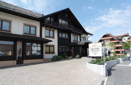 Ailingen Apartment | Double room, 20 sqm with private bathroom, max. 2 persons