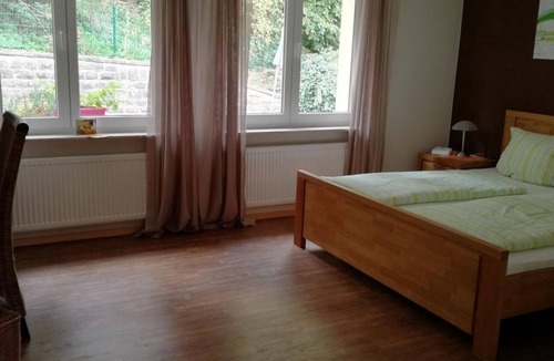 Leinsweiler Bed & Breakfast | Double room 3 - Gästehaus Erlenwein