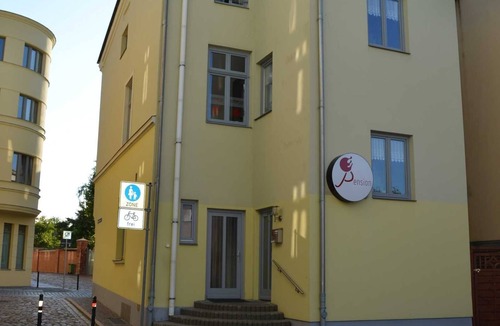 Guestrow Bed & Breakfast | Double Room 6 - Pension am Pferdemarkt