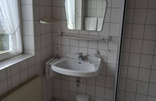 Trittenheim Bed & Breakfast | Double room Apotheke - Wine and guest house Hermes-Hoffmann