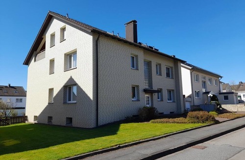 Bad Driburg Apartment | Double room, bathroom, WC - Ferienwohnung Iburgblick GbR