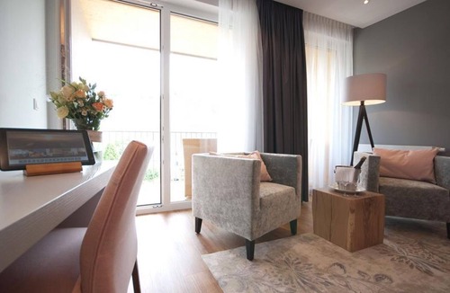 Punderich House | Double room "Beerenauslese" - Landidyll Hotel-Restaurant Zur Marienburg