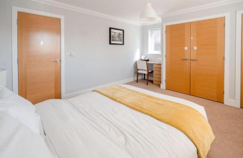 Bickley House | Double room in Bromley