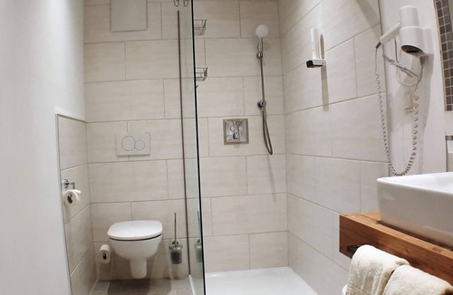 Dorfgastein House | Double room, shared toilet - Walcher, Gasthof
