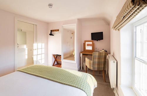 Hurstbourne Tarrant House | Double room-Standard-Ensuite with Shower