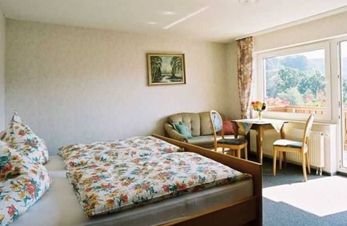 Beerfelden Bed & Breakfast | Double Room with Balcony 2 - Gasthaus Zum Pälterwald