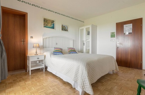 Gracisce House | Double room with external private bathroom and shared kitchen