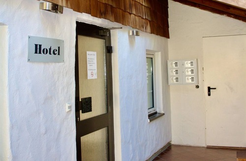 Albstadt Apartment | Double room with private bathroom