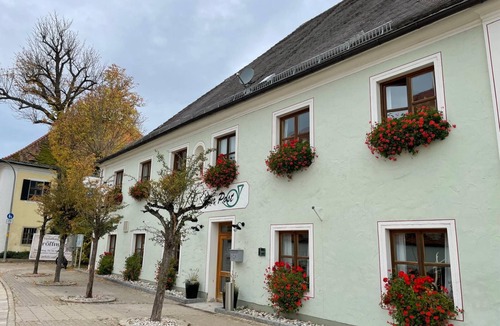 Hemau Apartment | Double room with private bathroom