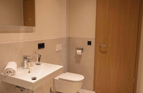 Hemau Apartment | Double room with private bathroom