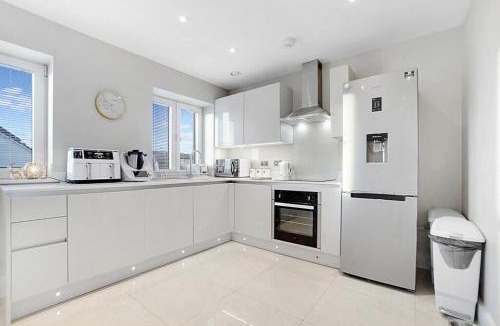 Chatham House | Double Room With Private Bathroom in Chatham