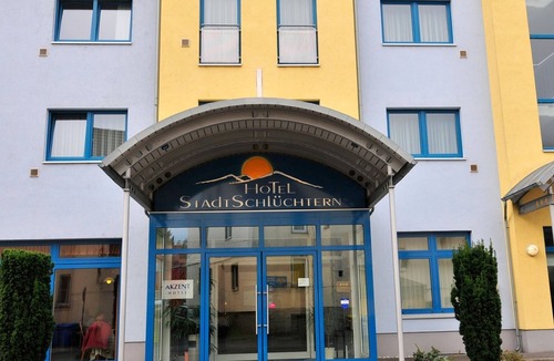Schluechtern Apartment | Double room with shower and WC