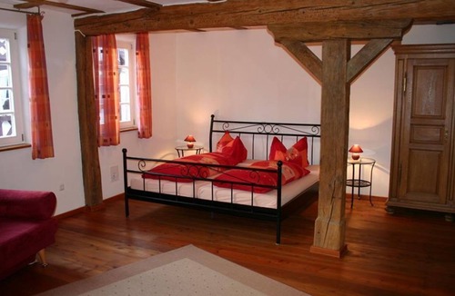 Steinweiler Bed & Breakfast | Double room with shower/WC - Weingut & Gästehaus Frank Bohlender