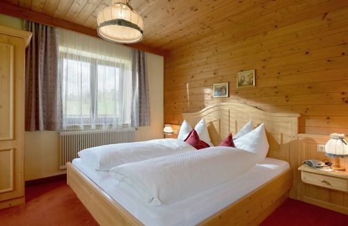 Soell House | Double room with shower, WC - Bauernhof Strasserhof