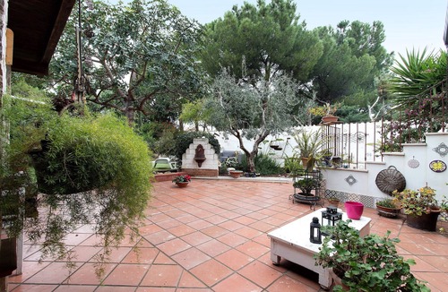 Montegrosso Apartment | Double Room with Wi-Fi and Air Conditioning in the Heart of Montegrosso