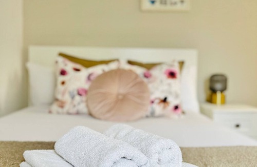 Old Street House | Double Shared Bathroom 1 Min to Old St station