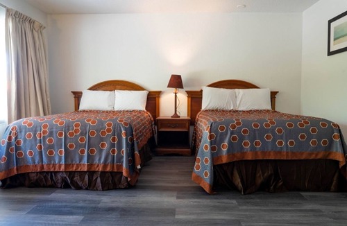 Ocala Hotel | Double the Comfort, Half the Price: Ocala Full Beds