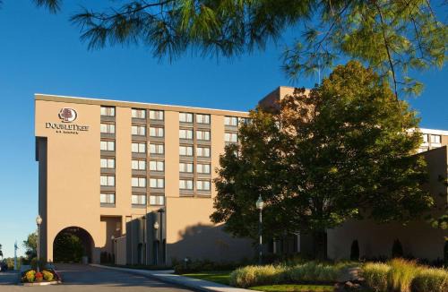 Danvers Hotel | DoubleTree Boston North Shore Danvers