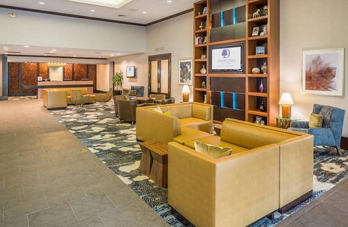 Andover Hotel | DoubleTree by Hilton Hotel Boston-Andover