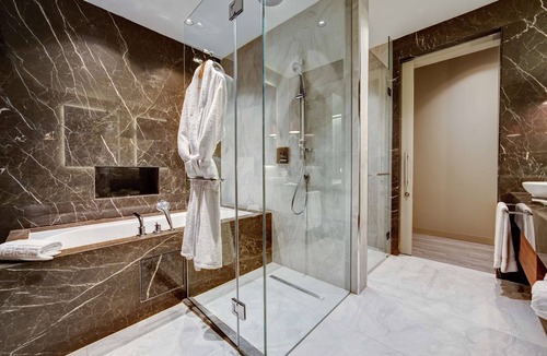 Seyhan Hotel | DoubleTree by Hilton Adana