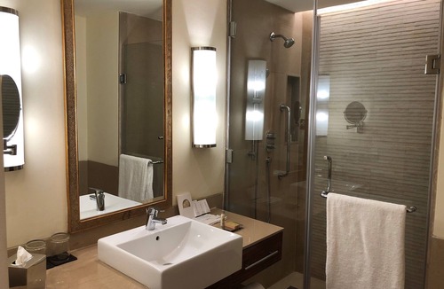 Basai Hotel | DoubleTree by Hilton Agra