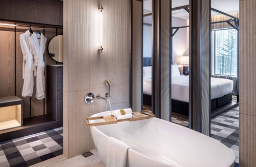 Papakura Hotel | DoubleTree by Hilton Auckland Karaka